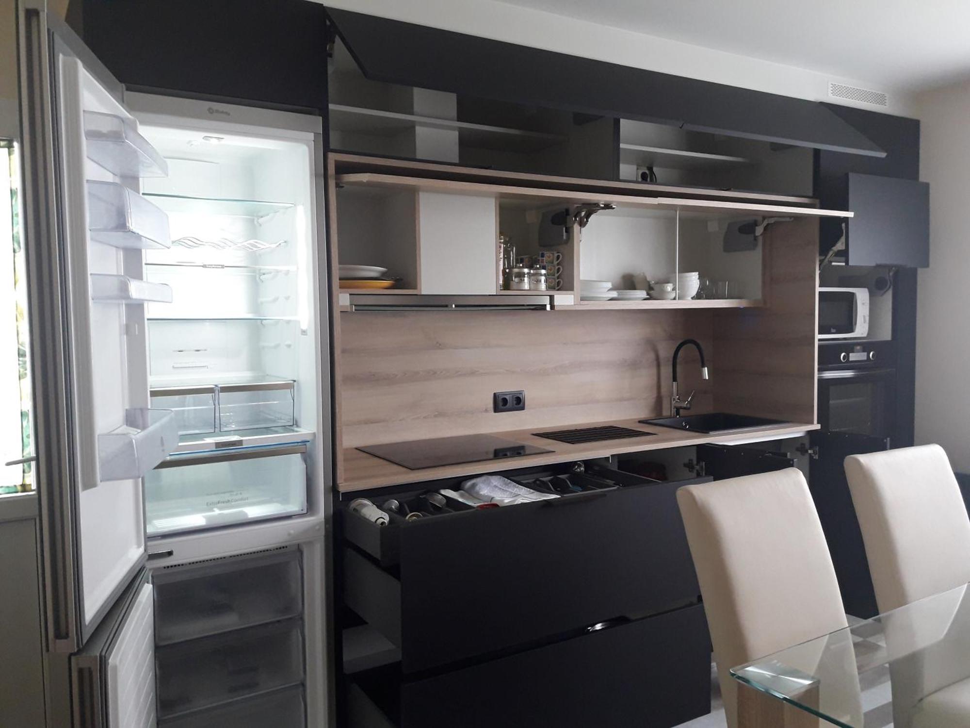 Besbello Suites Apartamento 圣地亚哥－德孔波斯特拉 外观 照片