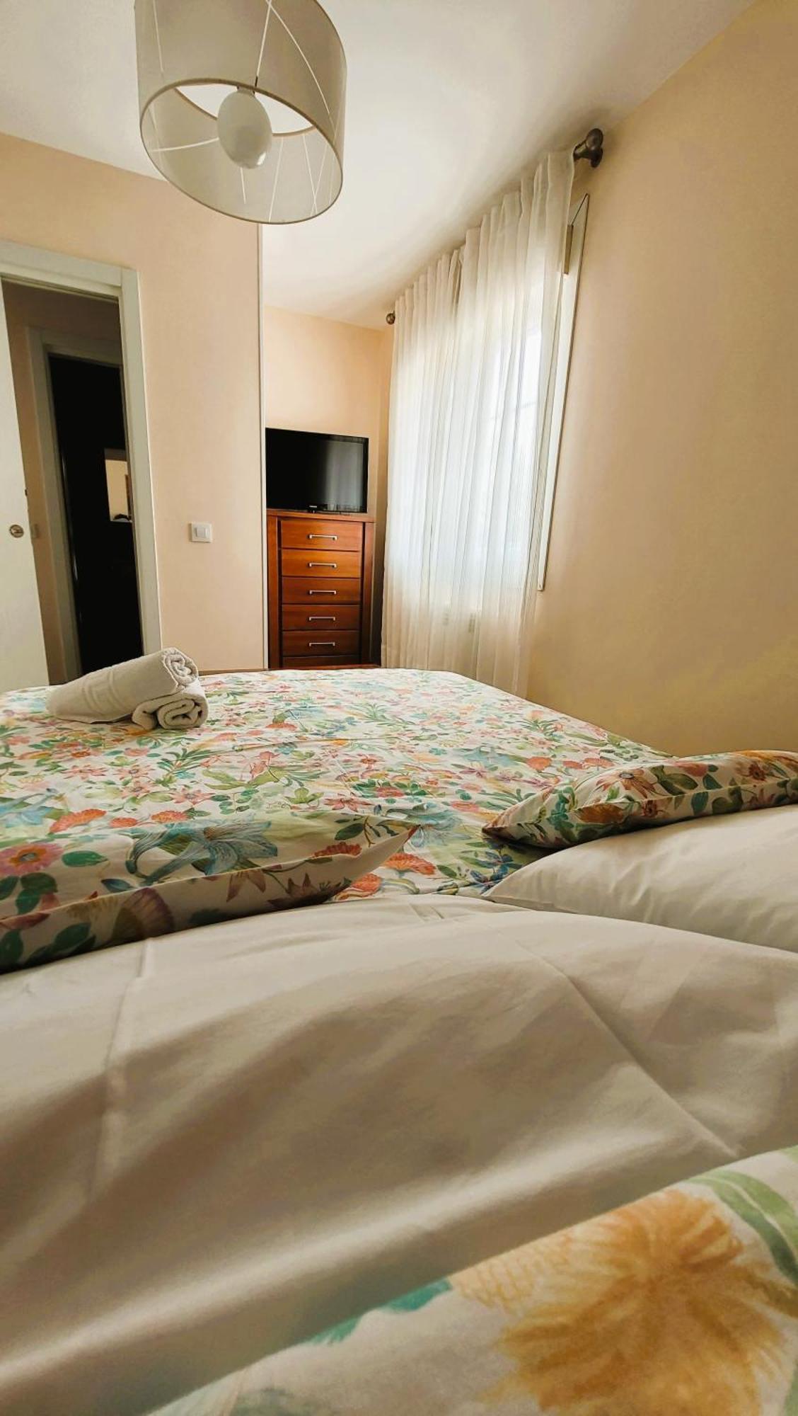 Besbello Suites Apartamento 圣地亚哥－德孔波斯特拉 外观 照片