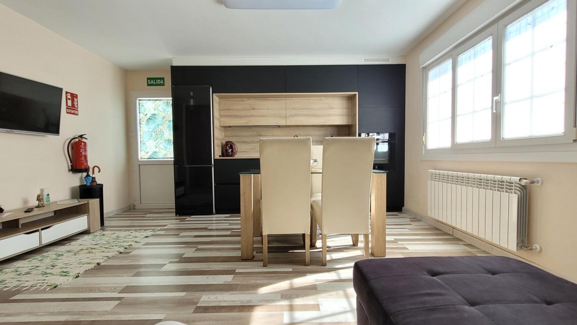Besbello Suites Apartamento 圣地亚哥－德孔波斯特拉 外观 照片